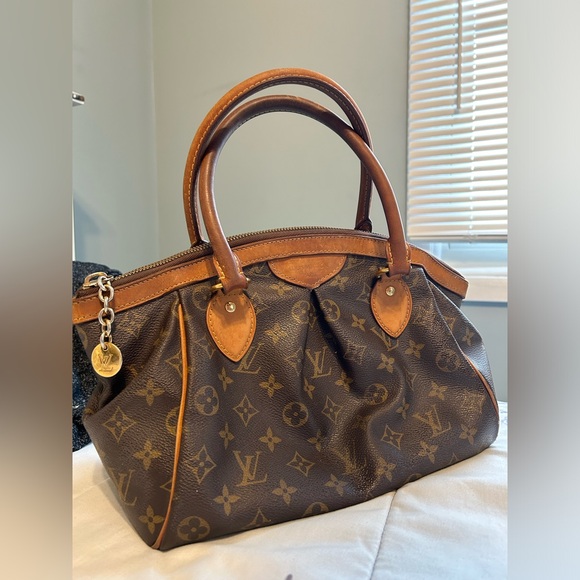 Louis Vuitton Monogram Brown Handbag - Picture 3 of 15